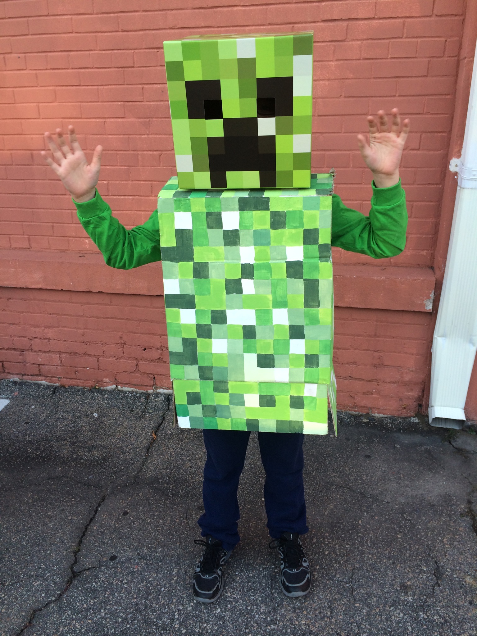 Minecraft Creeper costume – Deborah Beckett